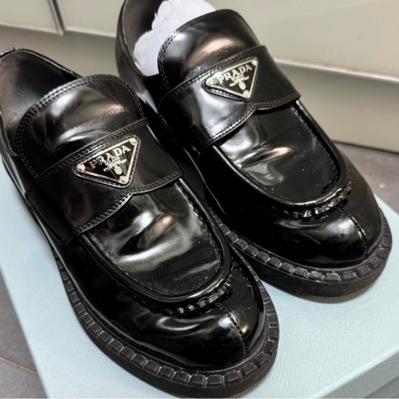 Prada Men's Glossy Black Loafers - Picture 1 of 4